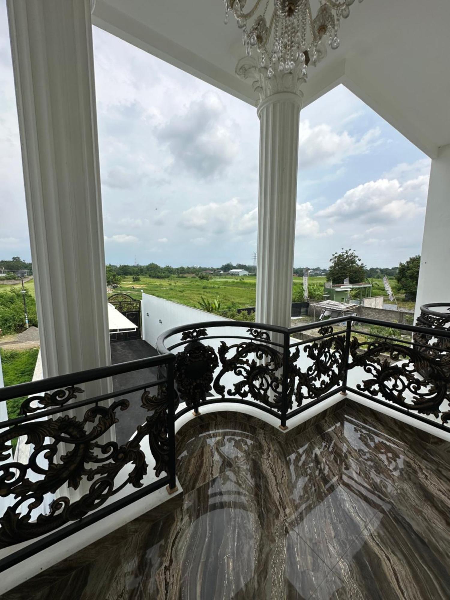 Villa Rumah Putih Jogja Джок'якарта Екстер'єр фото